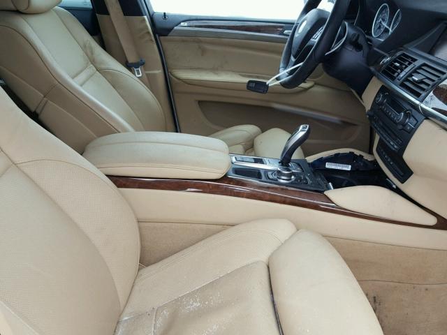 5UXFG2C55E0K41437 - 2014 BMW X6 XDRIVE3 WHITE photo 5