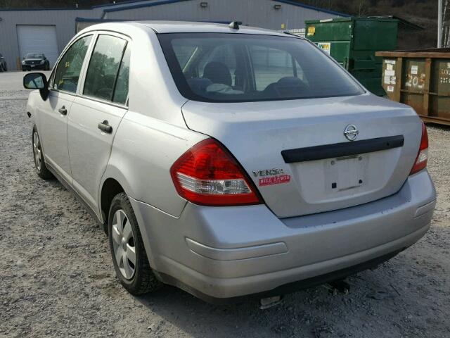 3N1CC11E59L465266 - 2009 NISSAN VERSA S SILVER photo 3