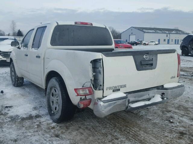 1N6AD0EV6DN727047 - 2013 NISSAN FRONTIER S WHITE photo 3