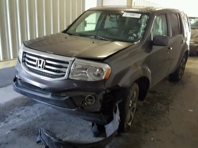 5FNYF4H39FB067956 - 2015 HONDA PILOT SE CHARCOAL photo 2