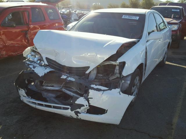 4T1BE32KX4U362339 - 2004 TOYOTA CAMRY LE თეთრი ფოტო 2