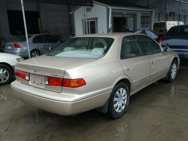 JT2BG22K2Y0396953 - 2000 TOYOTA CAMRY CE TAN photo 4