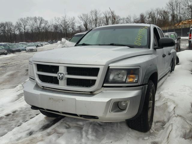 1D7HW78N28S550185 - 2008 DODGE DAKOTA TRX SILVER photo 2