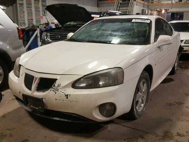 2G2WP552081134749 - 2008 PONTIAC GRAND PRIX WHITE photo 2