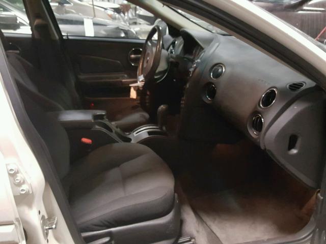 2G2WP552081134749 - 2008 PONTIAC GRAND PRIX WHITE photo 5