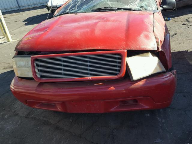 1GTCS1444W8504524 - 1998 GMC SONOMA RED photo 7