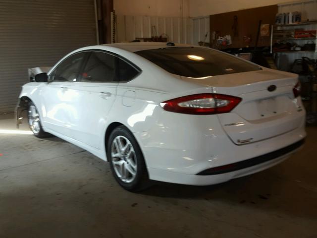 3FA6P0HR0DR370563 - 2013 FORD FUSION SE WHITE photo 3