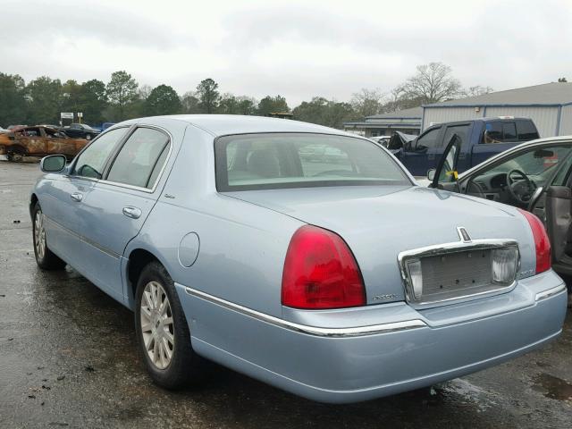 1LNHM81W46Y644681 - 2006 LINCOLN TOWN CAR S BLUE photo 3