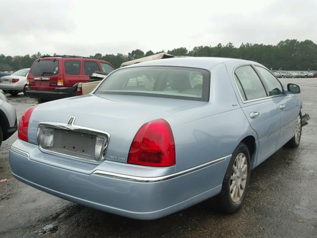 1LNHM81W46Y644681 - 2006 LINCOLN TOWN CAR S BLUE photo 4