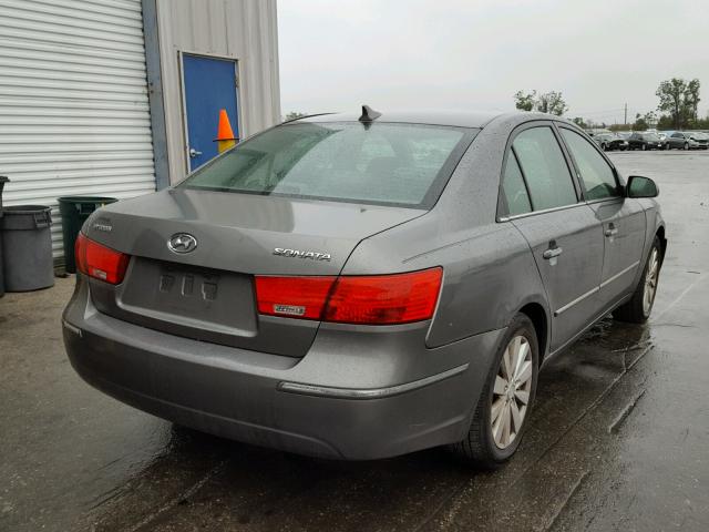 5NPEU46C19H533607 - 2009 HYUNDAI SONATA SE GRAY photo 4