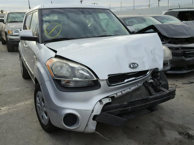 KNDJT2A59C7477829 - 2012 KIA SOUL SILVER photo 1