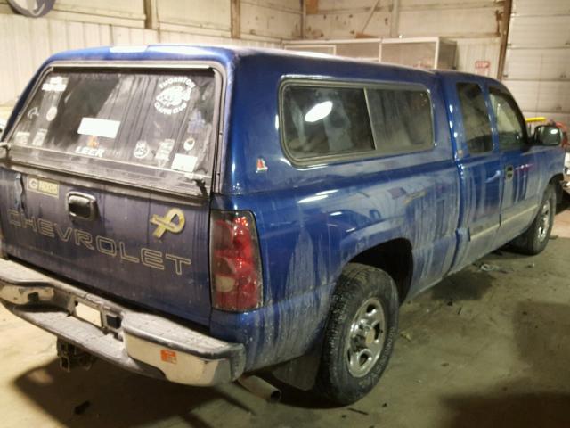 2GCEC19T441205072 - 2004 CHEVROLET SILVERADO BLUE photo 4