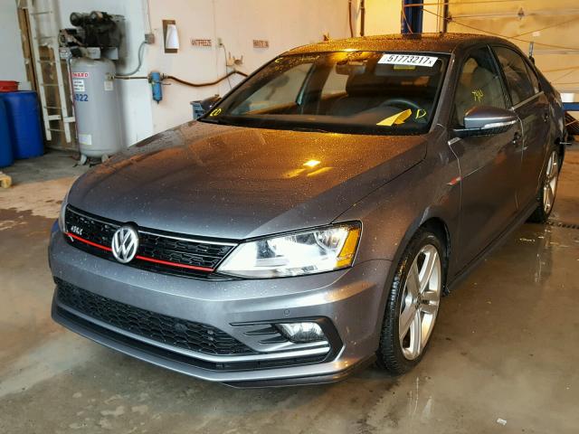 3VW5T7AJ1HM395051 - 2017 VOLKSWAGEN JETTA GLI GRAY photo 2