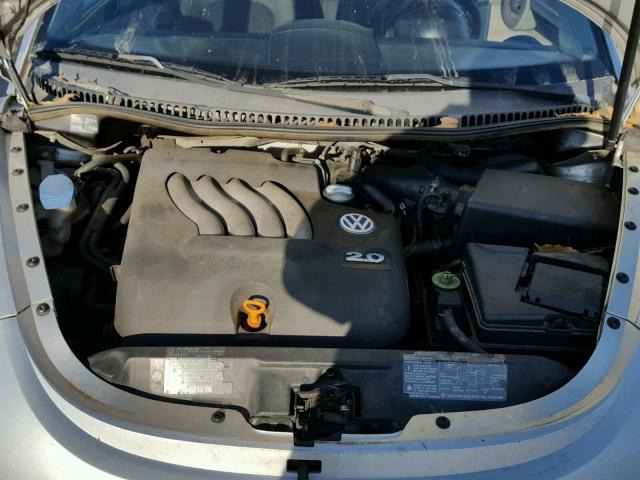 3VWBC21C4YM501709 - 2000 VOLKSWAGEN NEW BEETLE 银色 照片 7