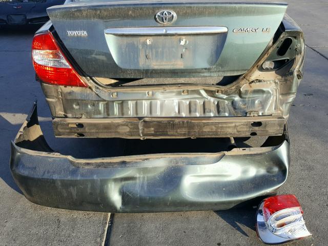 4T1BE32K62U639940 - 2002 TOYOTA CAMRY LE GREEN photo 9