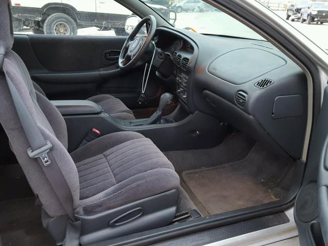 1G2WP12K21F274684 - 2001 PONTIAC GRAND PRIX 银色 照片 5