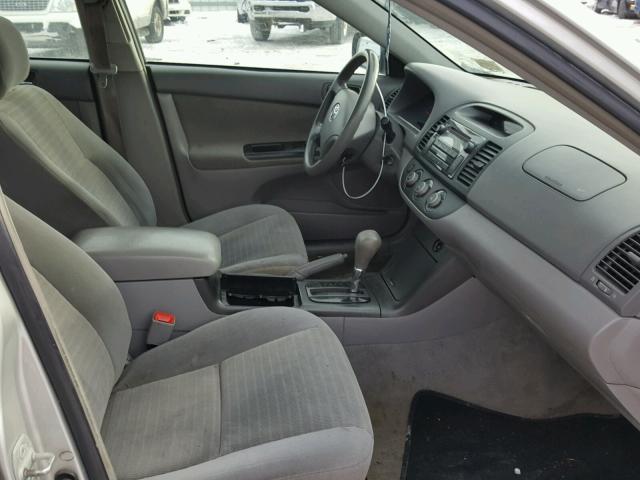 4T1BE32K26U720035 - 2006 TOYOTA CAMRY LE SILVER photo 5