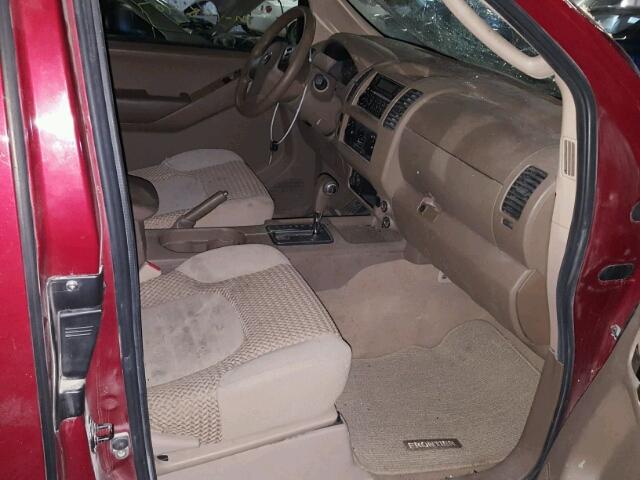 1N6AD06W67C426608 - 2007 NISSAN FRONTIER K RED photo 5