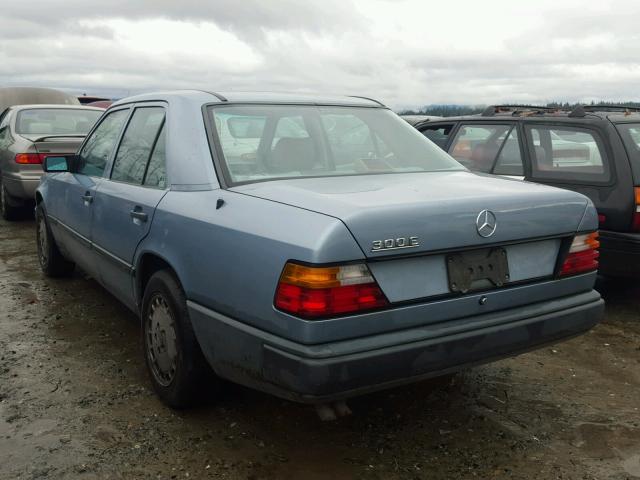 WDBEA30D1GA279467 - 1986 MERCEDES-BENZ 300 E BLUE photo 3