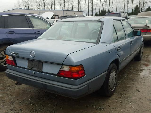 WDBEA30D1GA279467 - 1986 MERCEDES-BENZ 300 E BLUE photo 4