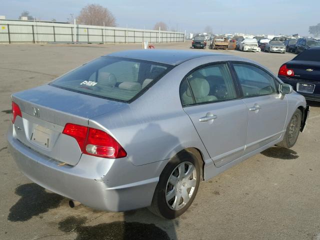 2HGFA16558H325672 - 2008 HONDA CIVIC LX SILVER photo 4