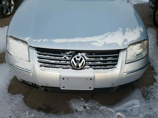 WVWPD63B51P293597 - 2001 VOLKSWAGEN PASSAT GLS SILVER photo 7