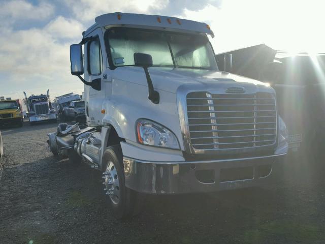 1FUJGEDR1CSBK5731 - 2012 FREIGHTLINER CASCADIA 1 WHITE photo 1