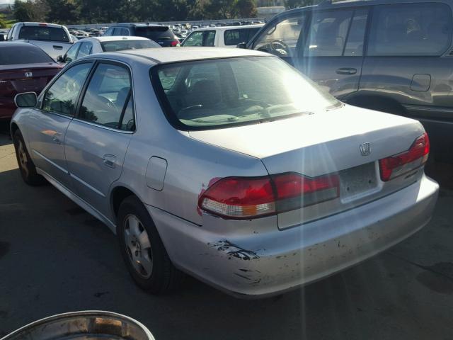 1HGCG16581A026005 - 2001 HONDA ACCORD EX SILVER photo 3