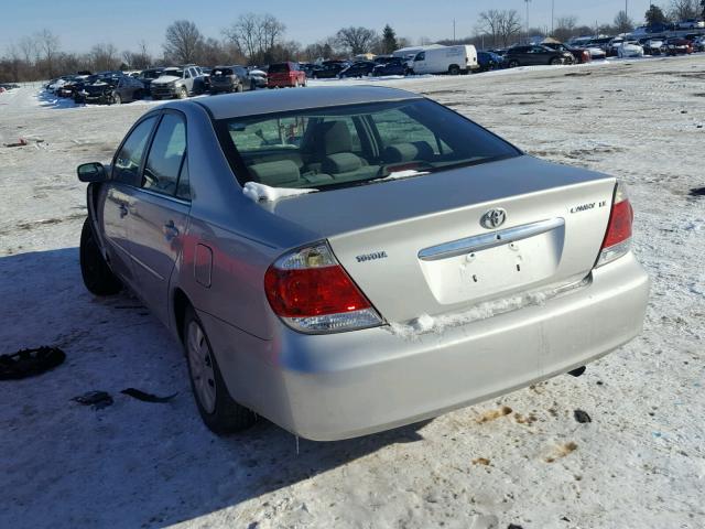 4T1BE32K06U659395 - 2006 TOYOTA CAMRY LE SILVER photo 3