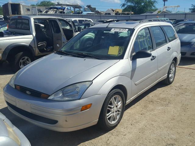 1FAFP36372W194234 - 2002 FORD FOCUS SE SILVER photo 2