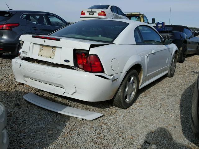 1FAFP40422F101191 - 2002 FORD MUSTANG WHITE photo 4