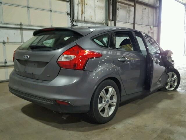 1FADP3K28DL265126 - 2013 FORD FOCUS SE GRAY photo 4