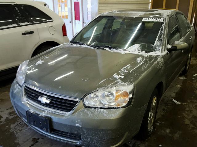 1G1ZT53826F286753 - 2006 CHEVROLET MALIBU LT GREEN photo 2