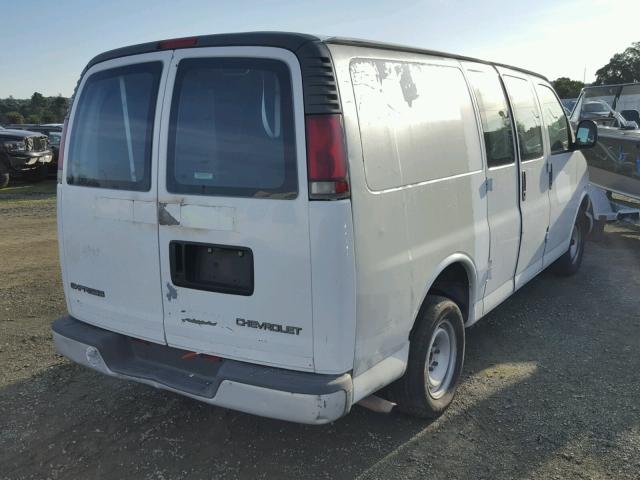 1GCFG25WX11108636 - 2001 CHEVROLET EXPRESS G2 WHITE photo 4