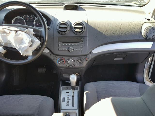 KL1TD5DE9BB146951 - 2011 CHEVROLET AVEO LS 白色 照片 9