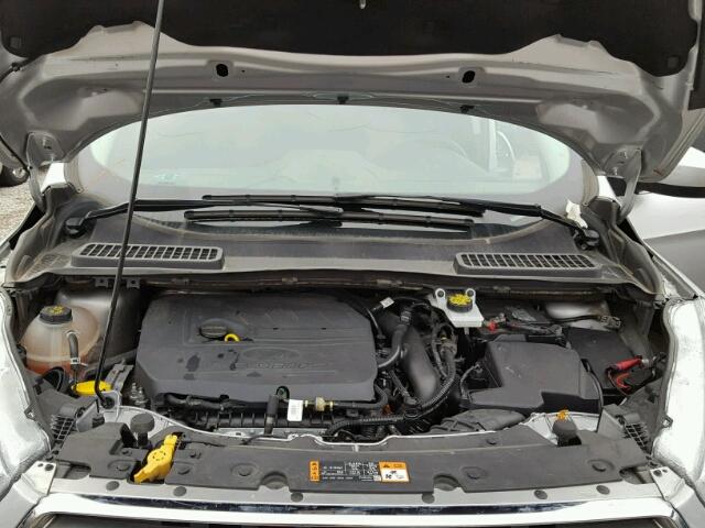 1FMCU0GD7HUB59964 - 2017 FORD ESCAPE SE 银色 照片 7