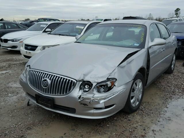 2G4WC582781161445 - 2008 BUICK LACROSSE C SILVER photo 2
