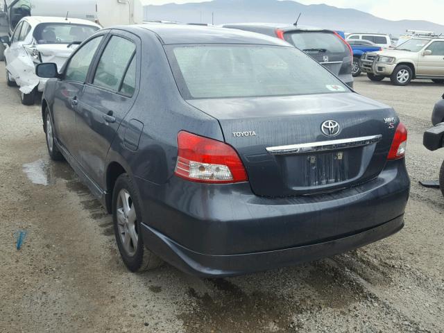 JTDBT923371131374 - 2007 TOYOTA YARIS GRAY photo 3