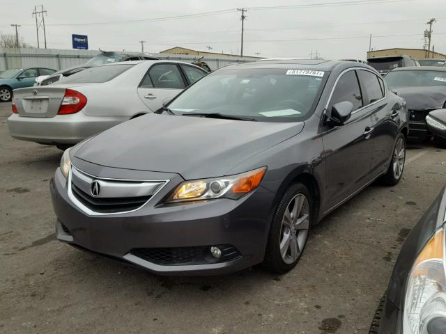 19VDE1F76DE009577 - 2013 ACURA ILX 20 TEC GRAY photo 2