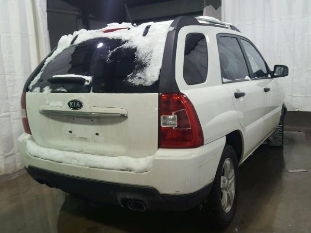 KNDJF724797594036 - 2009 KIA SPORTAGE L WHITE photo 4