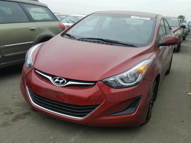 5NPDH4AE3GH776308 - 2016 HYUNDAI ELANTRA SE RED photo 2