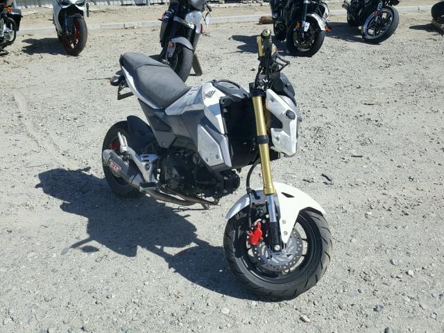 MLHJC6111H5206705 - 2017 HONDA GROM 125 WHITE photo 1