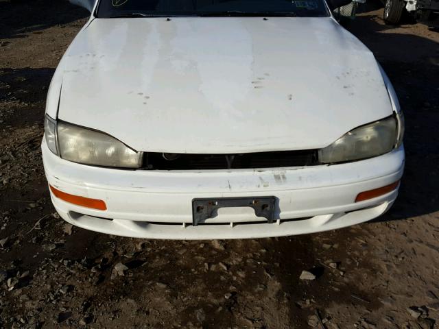 4T1SK11E7NU002780 - 1992 TOYOTA CAMRY DLX 白色 照片 9