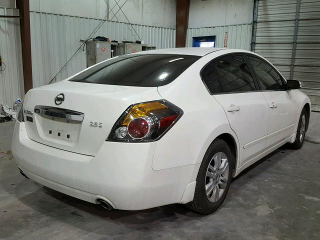 1N4AL2AP1CC111930 - 2012 NISSAN ALTIMA BAS WHITE photo 4