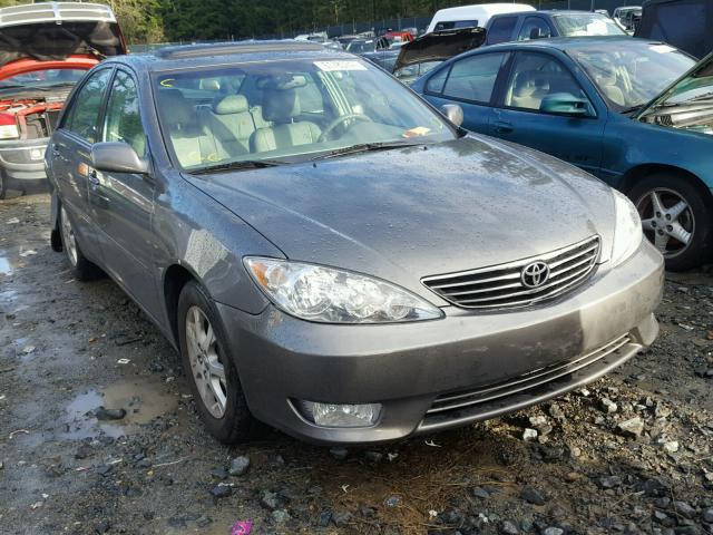 4T1BE30K35U560202 - 2005 TOYOTA CAMRY LE GRAY photo 1