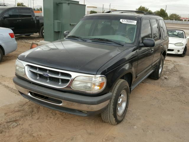 1FMZU34E5WZA43719 - 1998 FORD EXPLORER BLACK photo 2