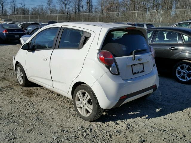 KL8CD6S97FC723005 - 2015 CHEVROLET SPARK 1LT Белый фото 3