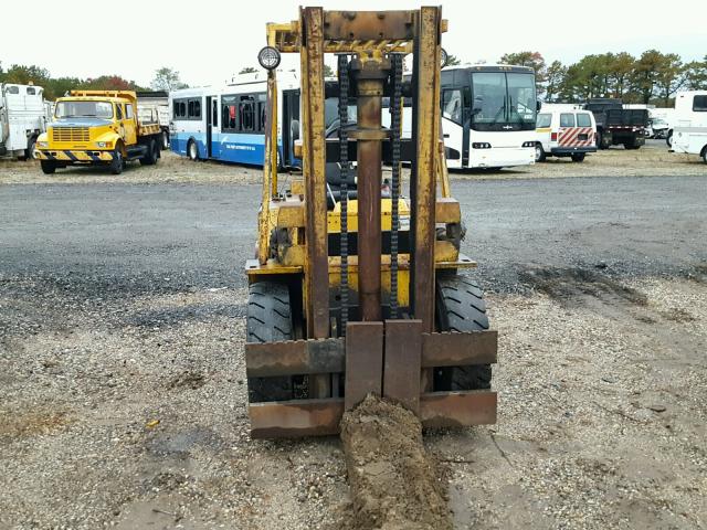 714845481 - 2000 CLAR FORKLIFT YELLOW photo 9