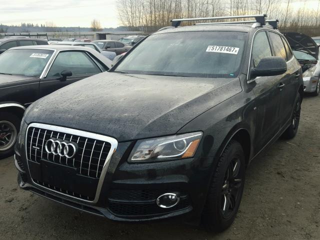 WA1DKAFP1BA009674 - 2011 AUDI Q5 PREMIUM BLACK photo 2