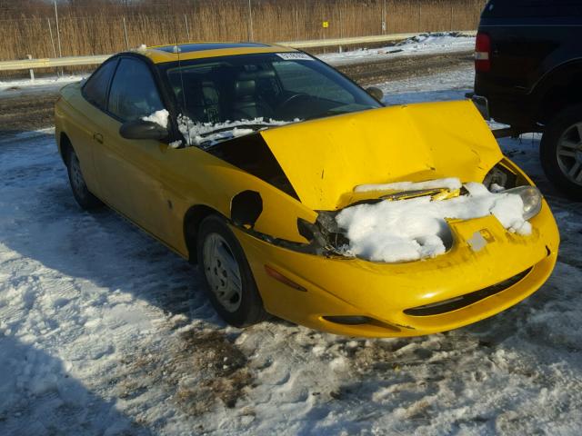 1G8ZY12741Z319215 - 2001 SATURN SC2 YELLOW photo 1